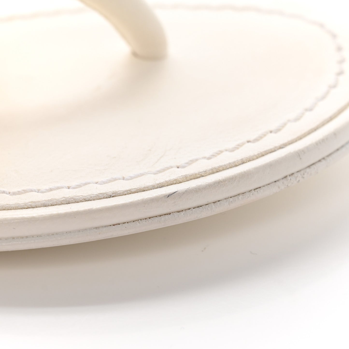 Lambskin Chain CC Thong Sandals 35 White
