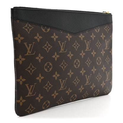 Louis Vuitton Monogram Daily Pouch Black 3 of 7