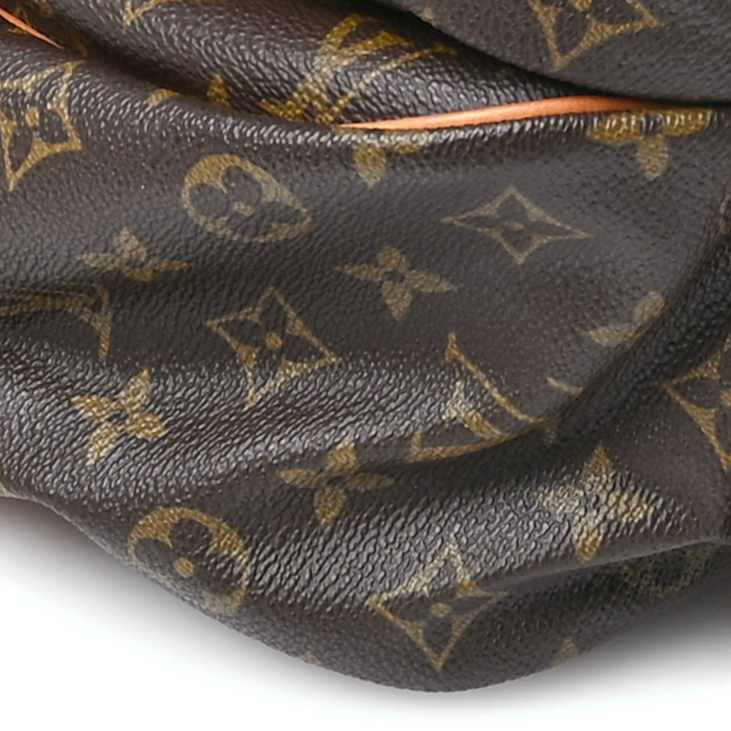 Monogram Saumur 43