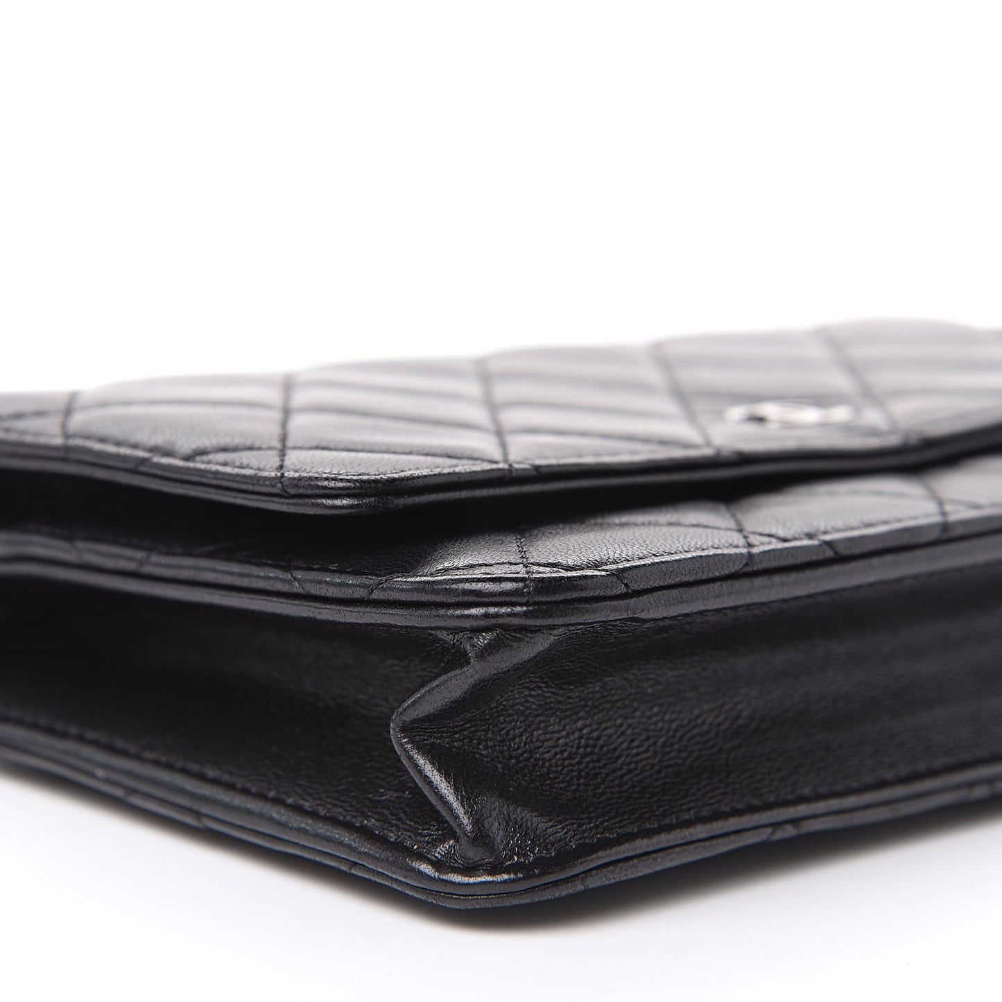 Lambskin Quilted Wallet On Chain WOC Black