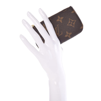 Louis Vuitton Monogram Key Pouch 2 of 8