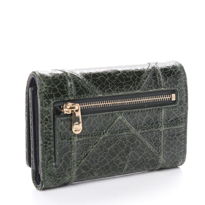 Christian Dior Metallic Ceramic Effect Deerskin Cannage Diorama Elancee Wallet Green 2 of 5