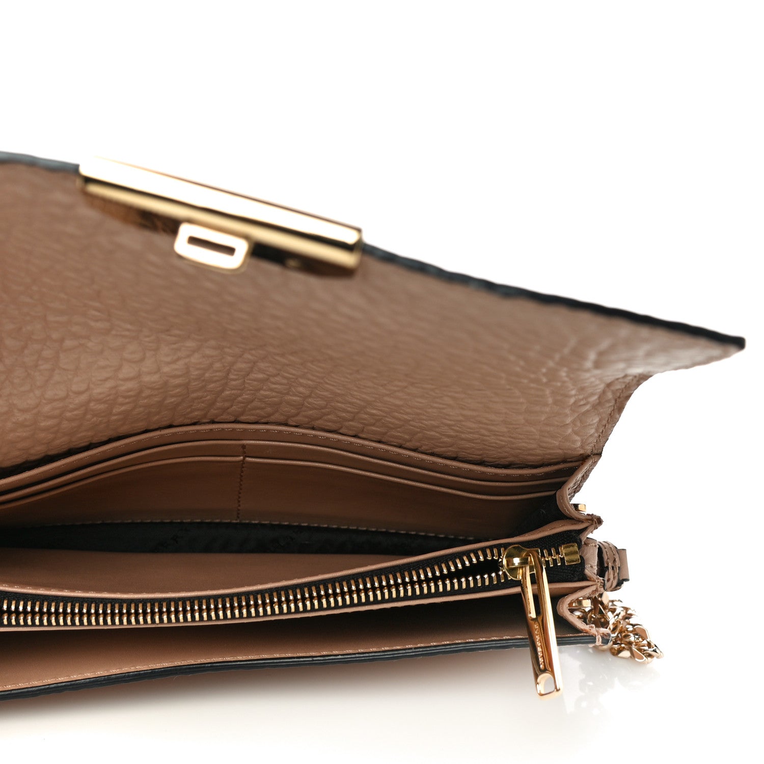 Burberry Signature Grain Small Madison Chain Clutch Pale Apricot 5 of 12