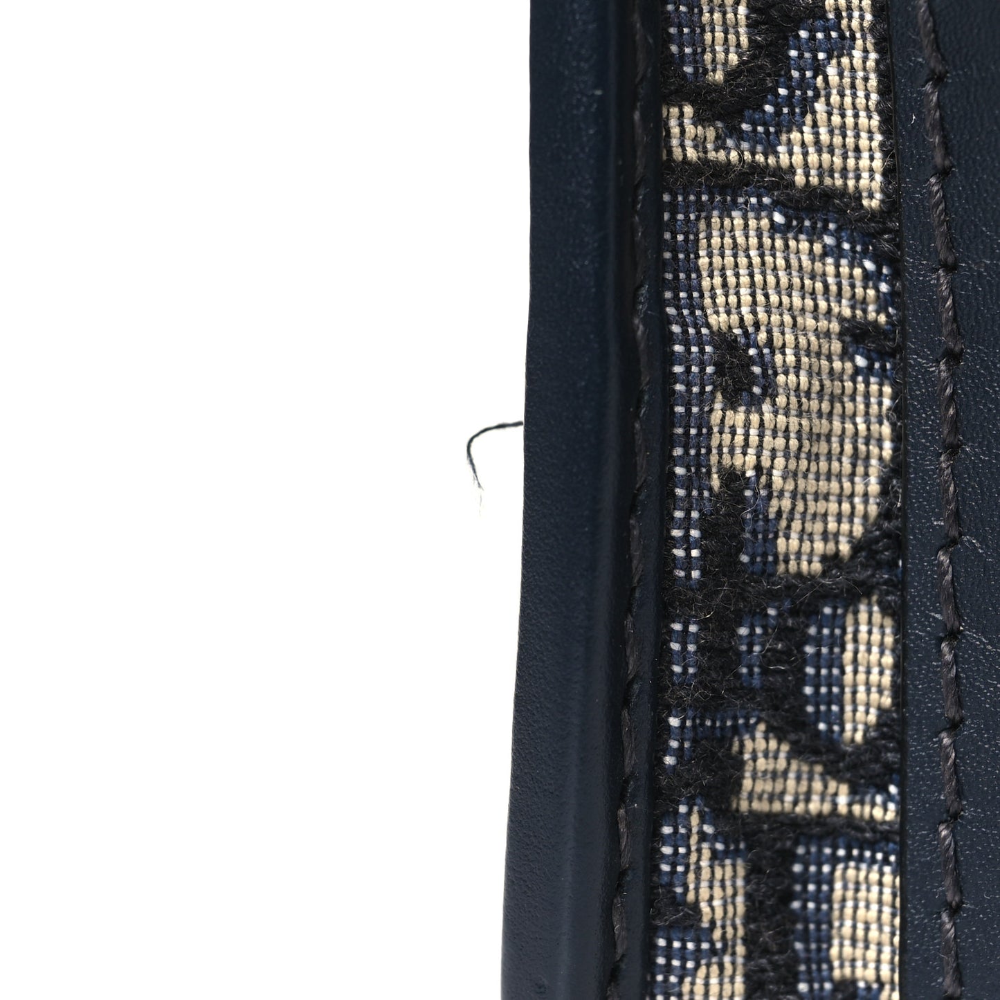 Oblique Medium Bobby Flap Blue