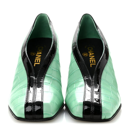 Chanel Crocodile Embossed Patent Calfskin Pumps 38.5 Green Black 3 of 10