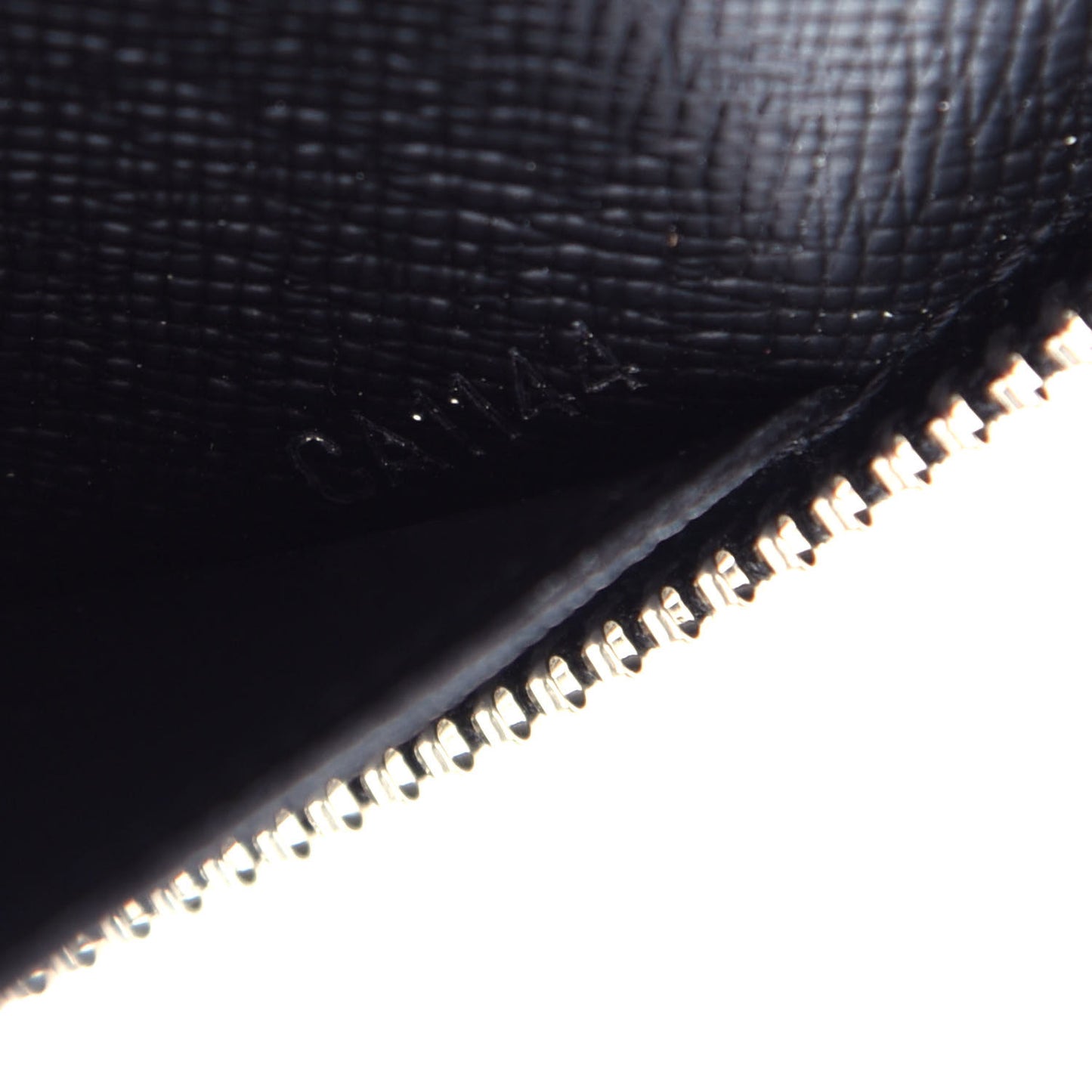 Epi Zippy Organizer Wallet Black