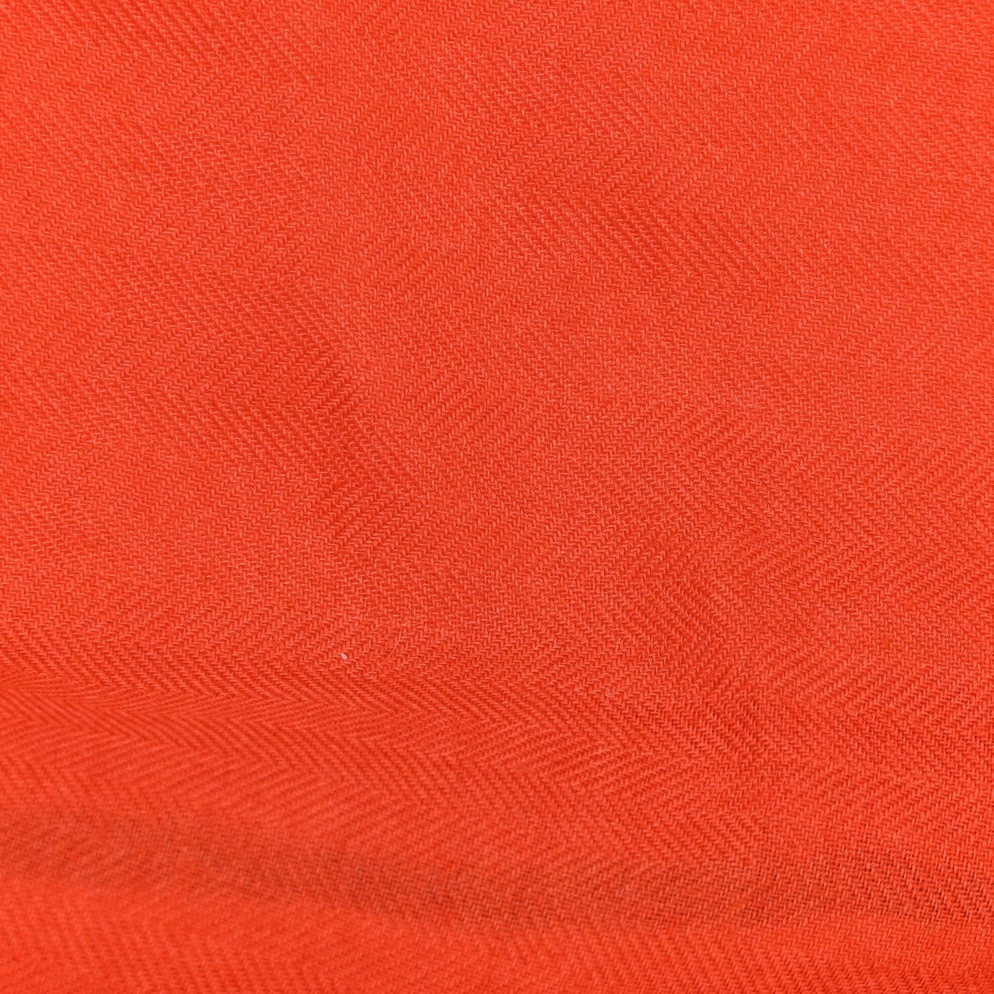 Cashmere Silk Libre Comme Pegase Shawl 140 Rouge Vermillion