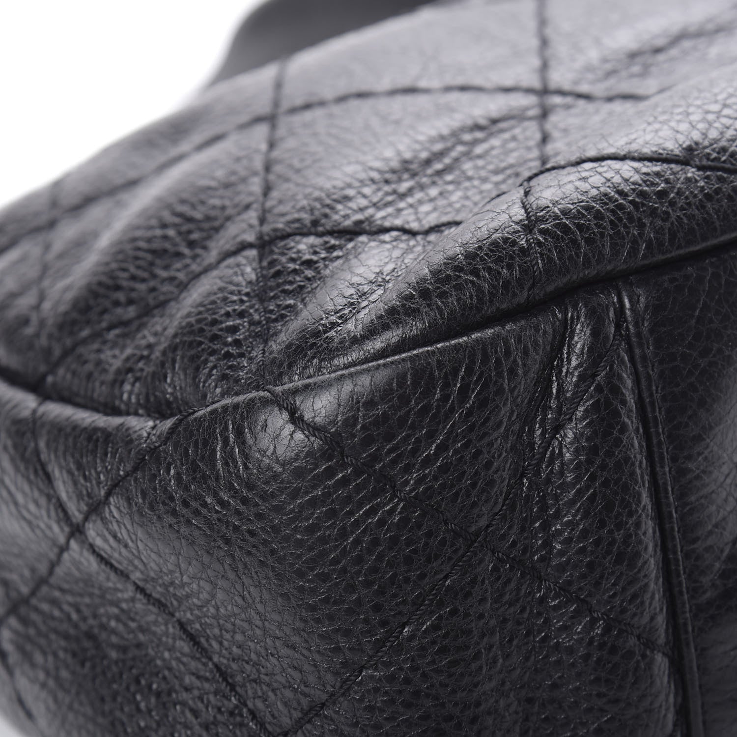 Chanel Glazed Calfskin On The Road Hobo Black 9 of 14