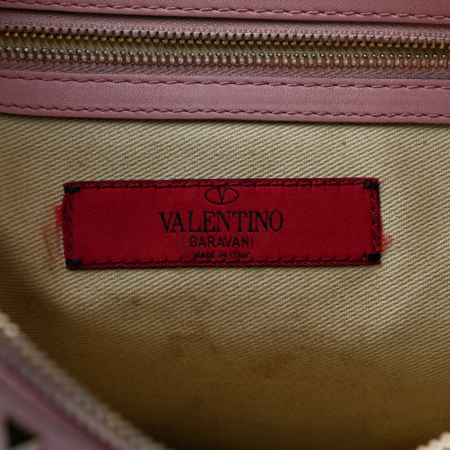 Valentino Garavani Vitello Large Rockstud Zip Wristlet Pouch Pop Gardenia 6 of 15