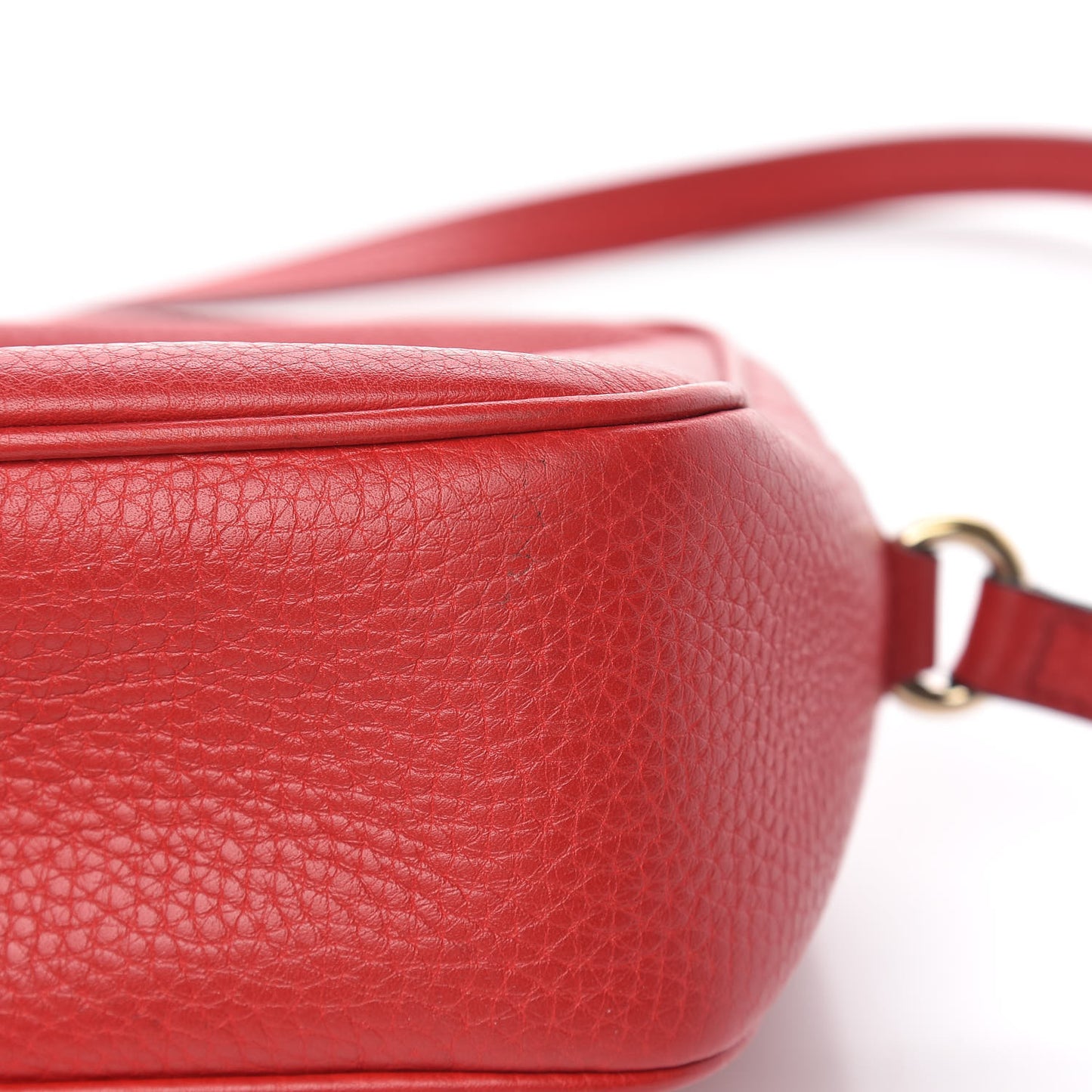 Pebbled Calfskin Small Soho Disco Bag Tabasco Red