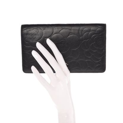 Chanel Lambskin Camellia Embossed Yen Wallet Black 2 of 15