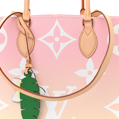 Louis Vuitton Monogram Giant By The Pool Onthego GM Light Pink 8 of 10