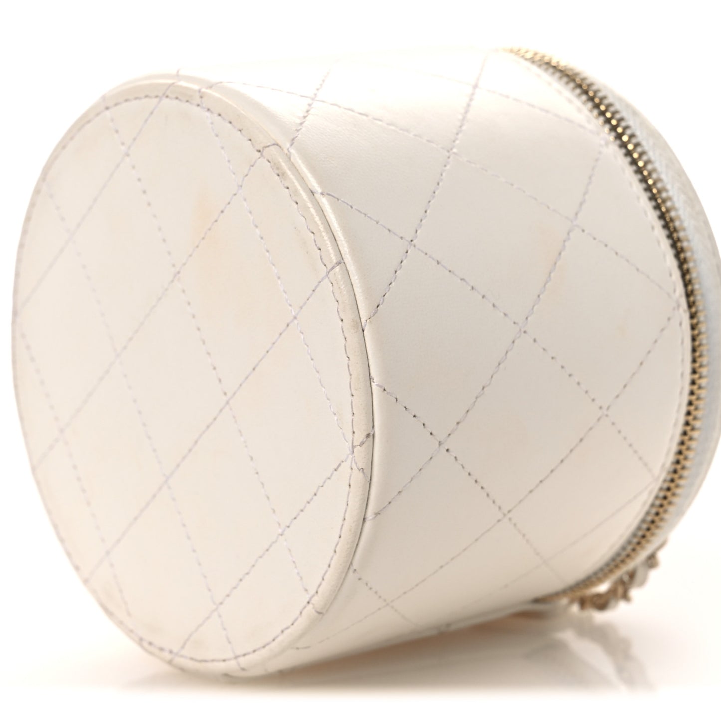 Lambskin Quilted Round Small Vanity Case With Chain White Black
