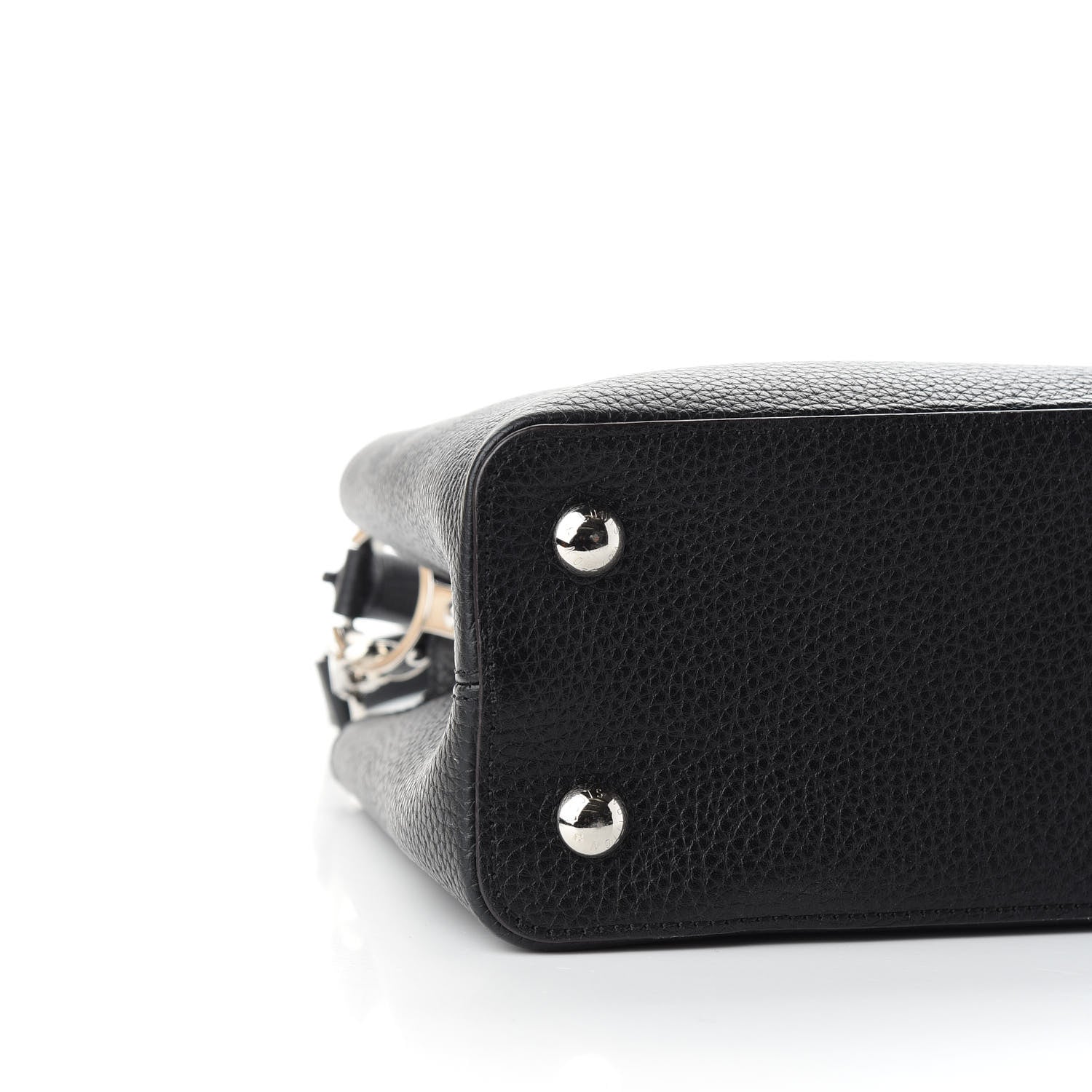 Louis Vuitton Taurillon Capucines PM Black 7 of 8