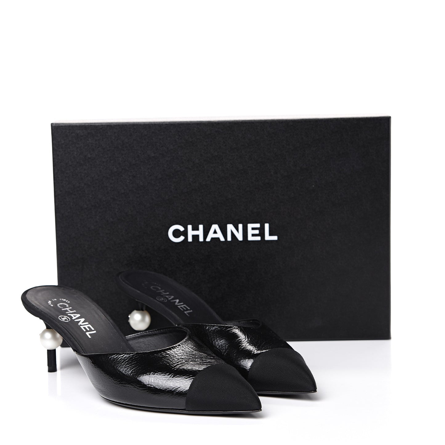 Patent Grosgrain Cap Toe Pearl Mule 39 Black