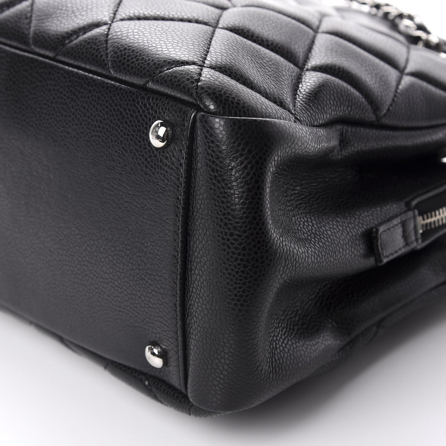 Caviar Quilted Timeless CC Soft Tote Black
