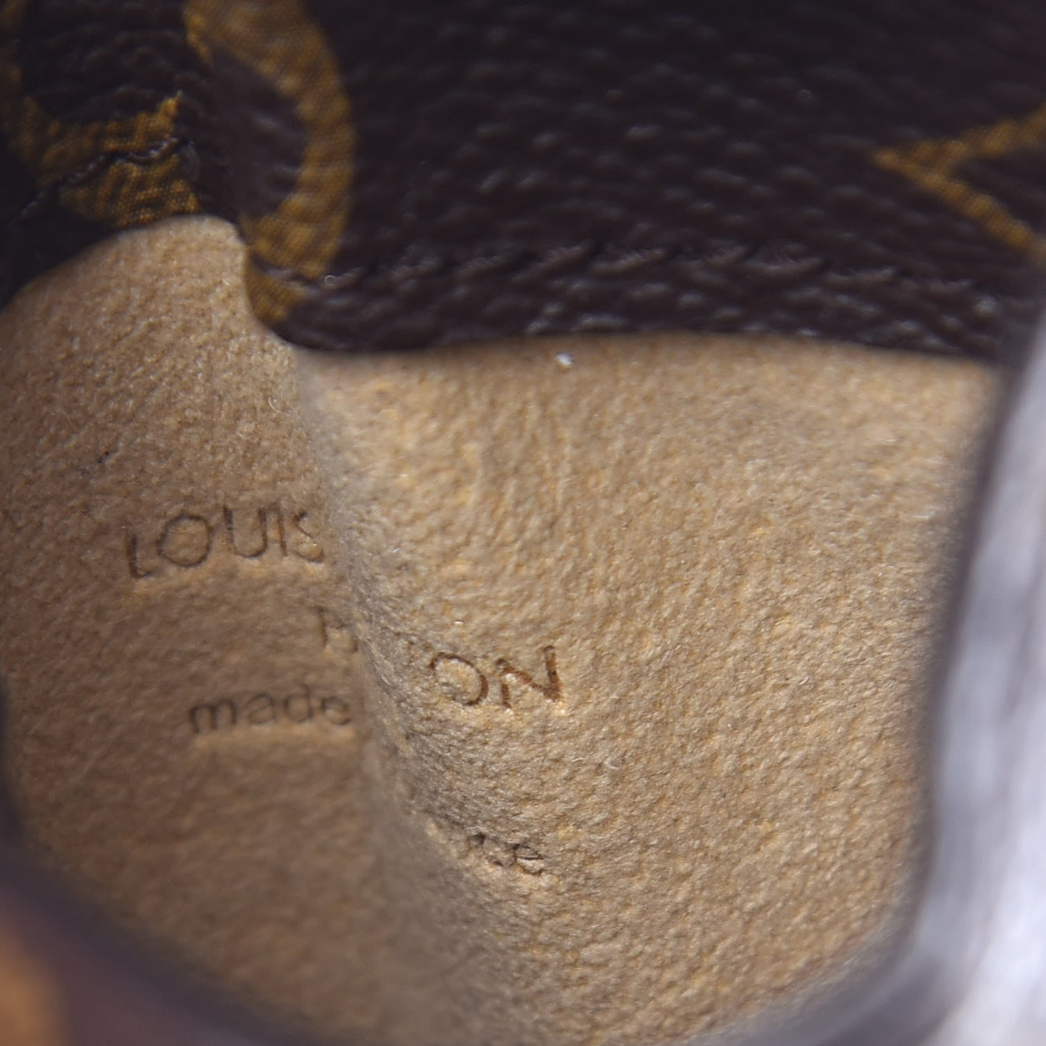 Louis Vuitton Monogram Sunglasses Case MM 5 of 8