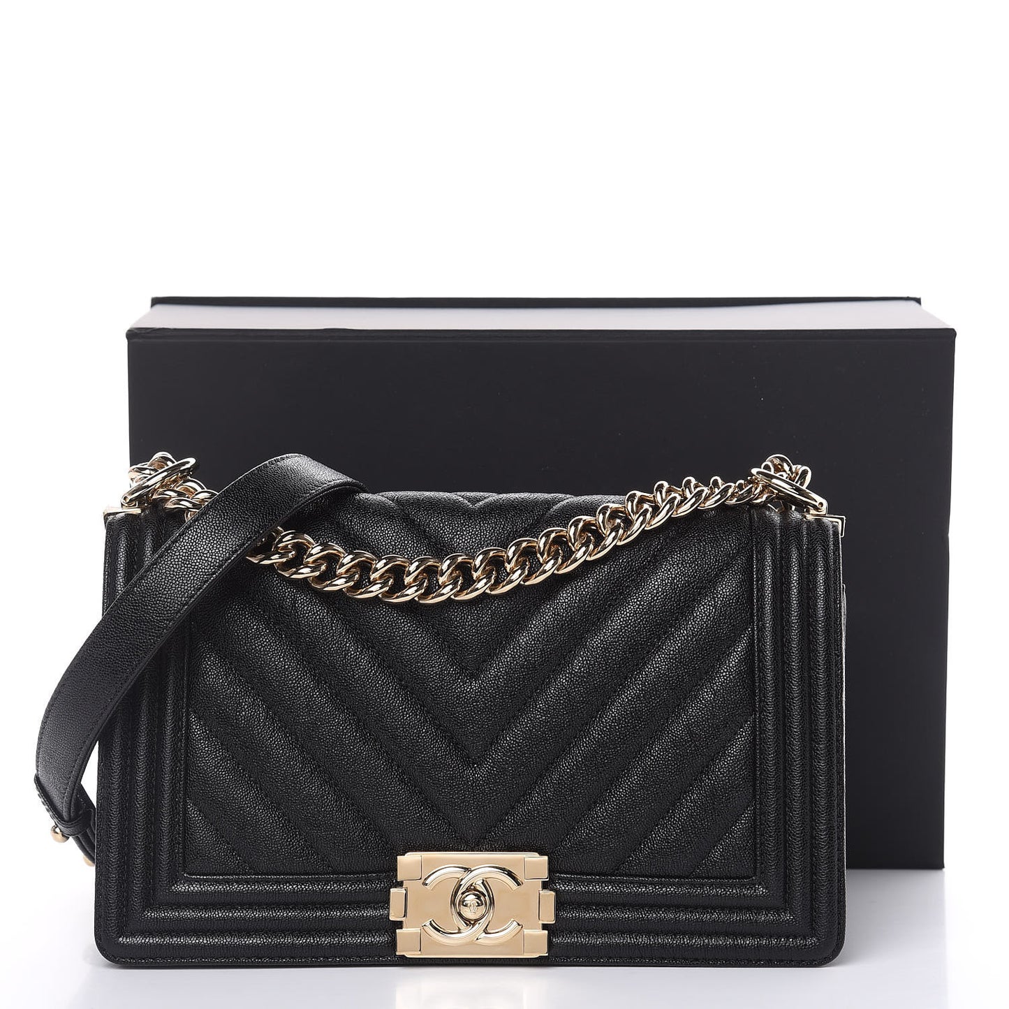 Caviar Chevron Quilted Medium Boy Flap Black
