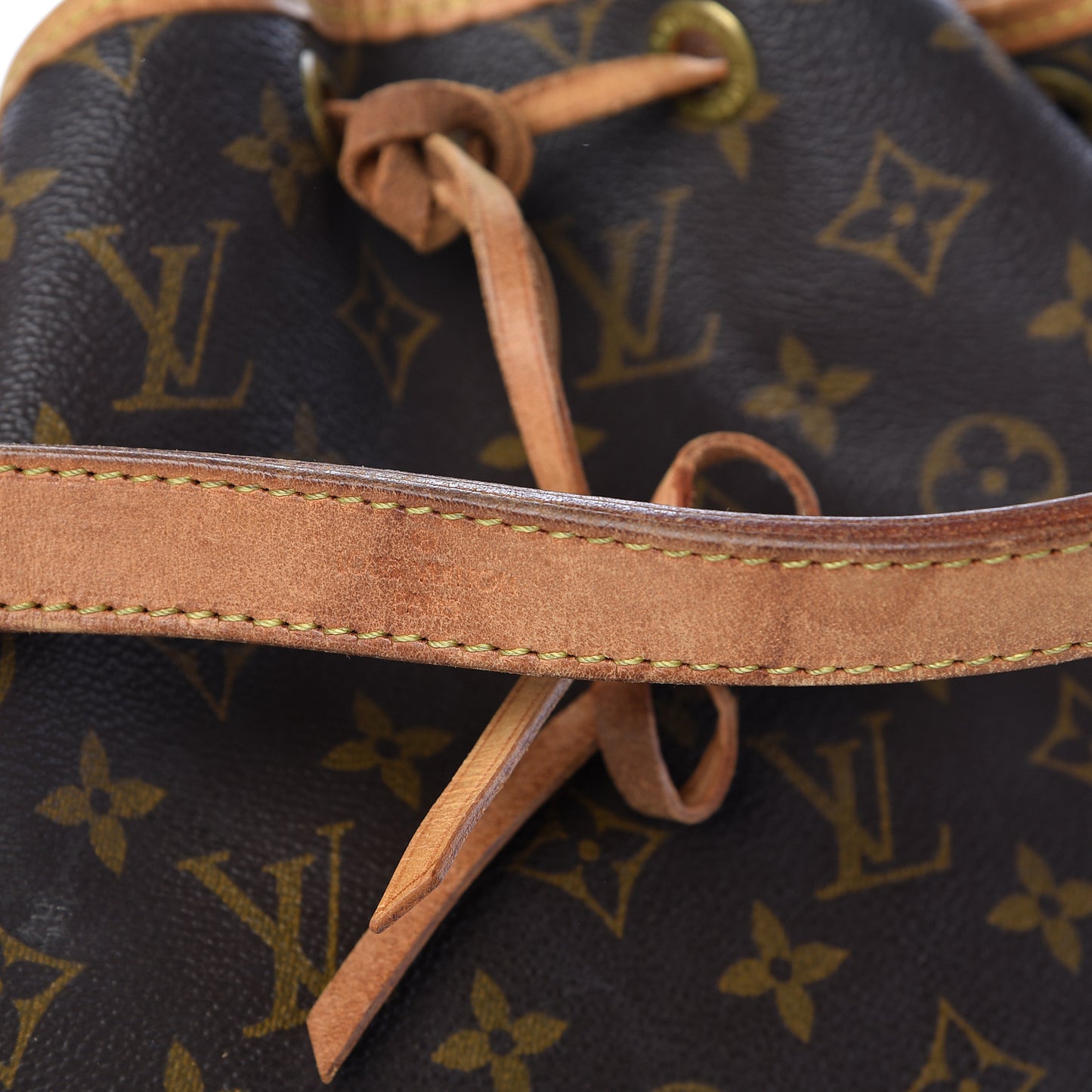 Monogram Noe