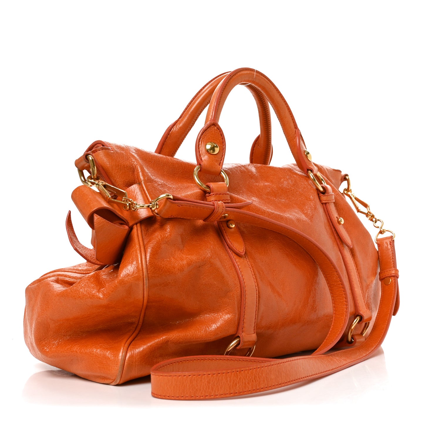 Vitello Lux Medium Bow Bag Amarena