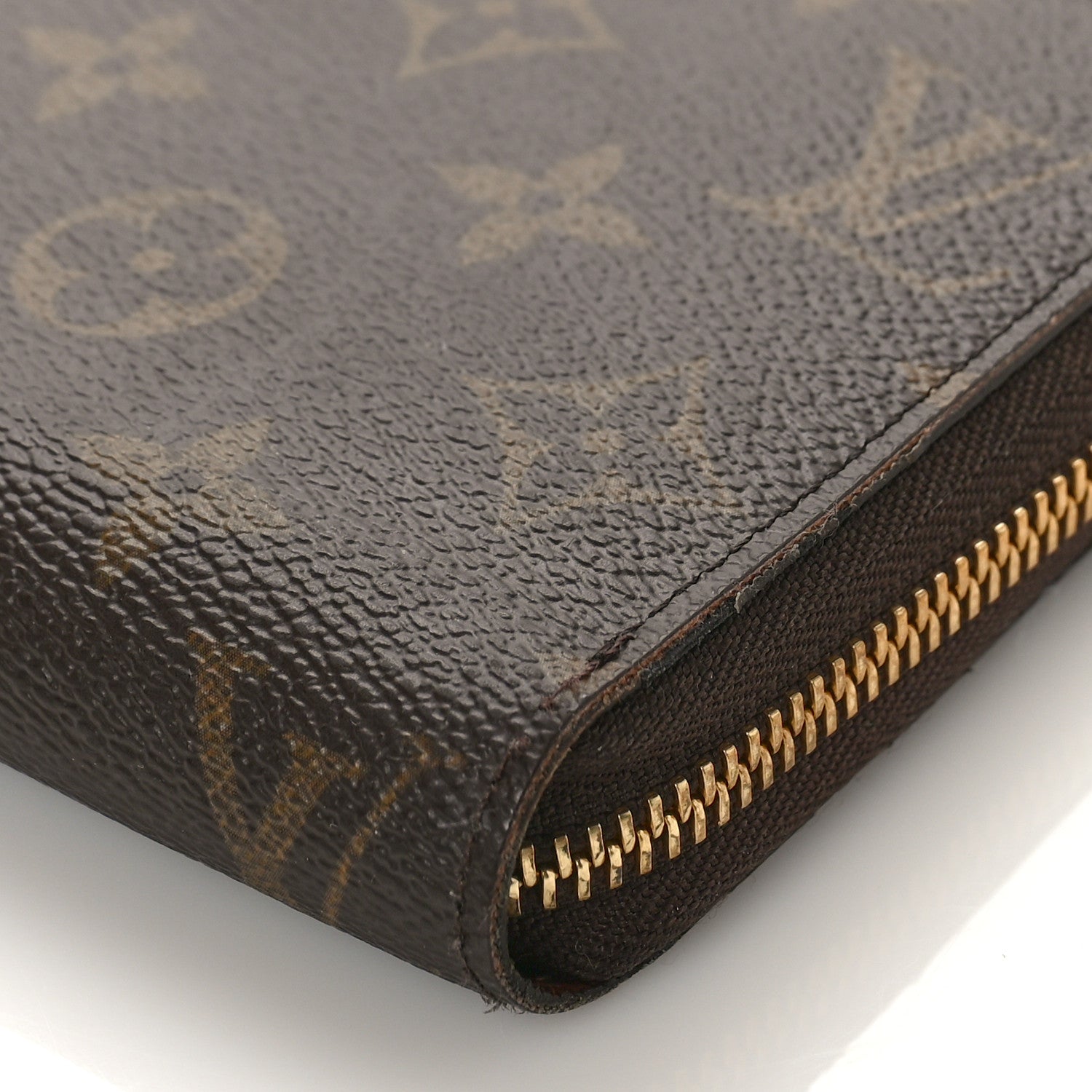 Louis Vuitton Monogram Zippy Wallet 10 of 10