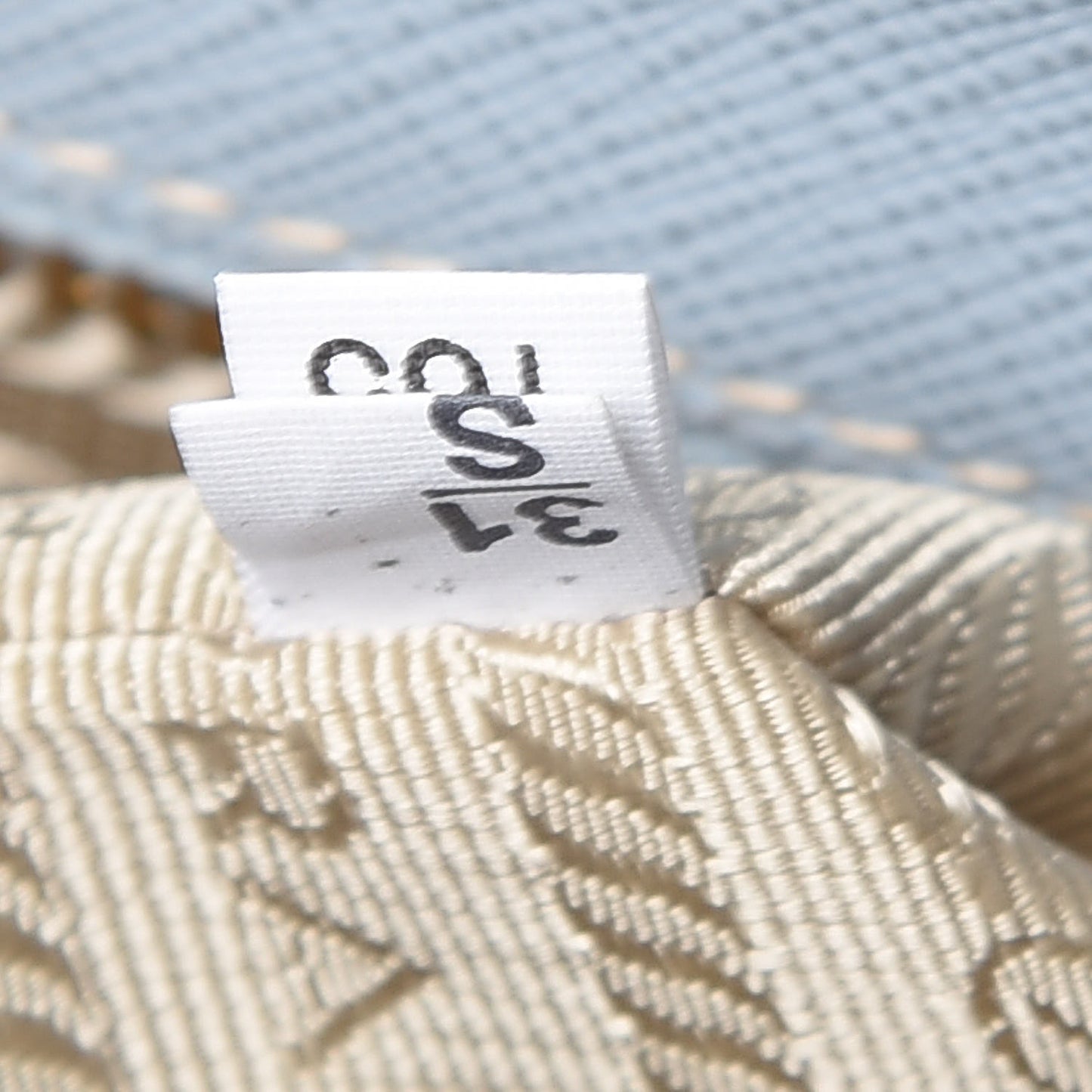 Saffiano Lux Medium Bi-Color Tote Lago Talco