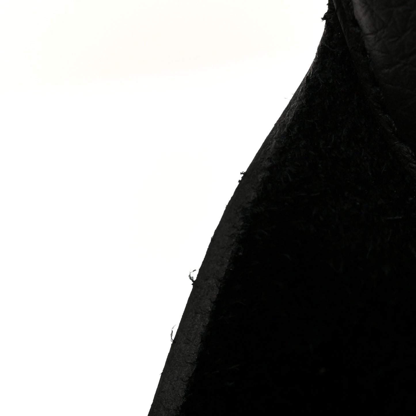 Taurillon Clemence Picotin Lock 18 PM Black