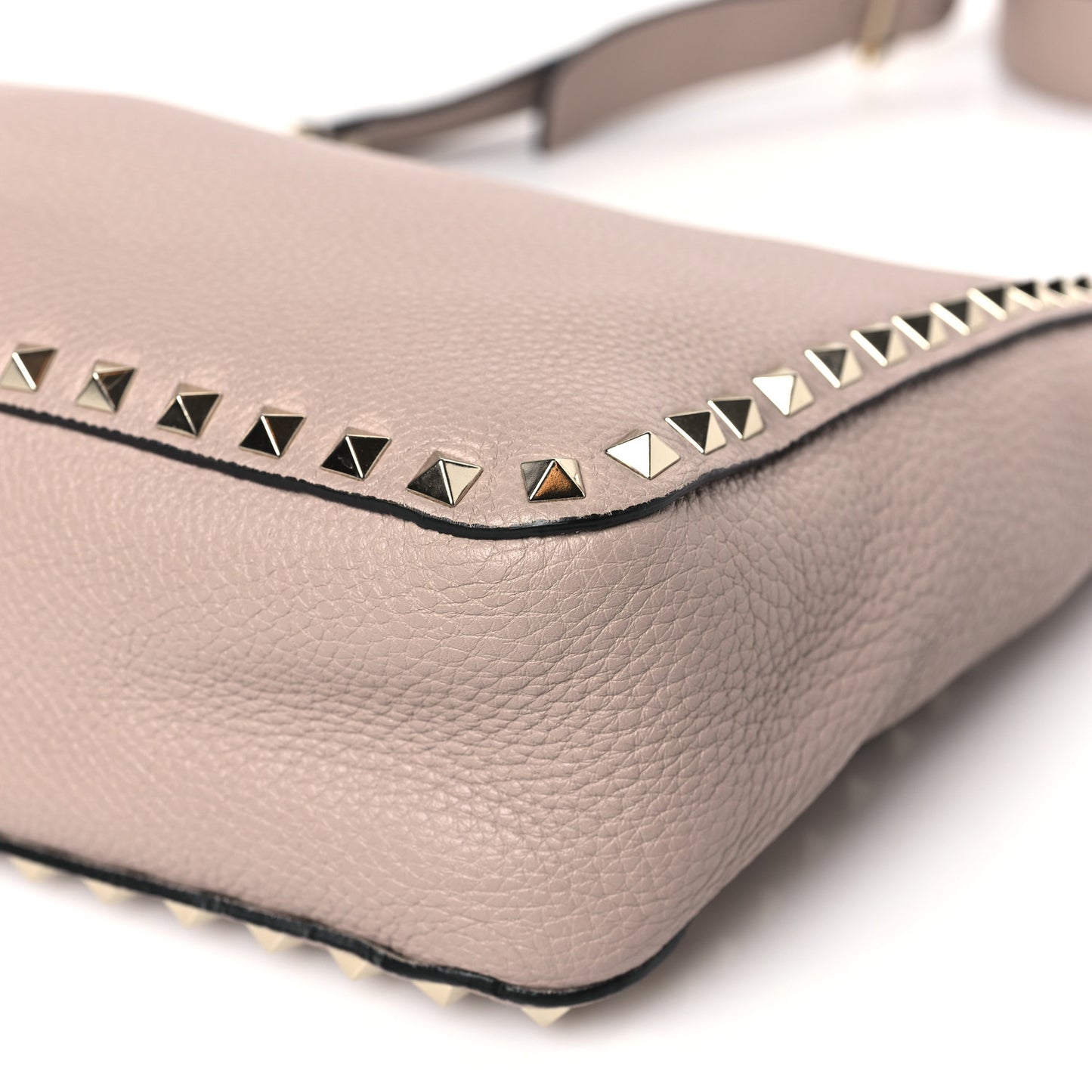 Pebbled Calfskin Mini Rockstud Flip-Lock Messenger Bag Poudre
