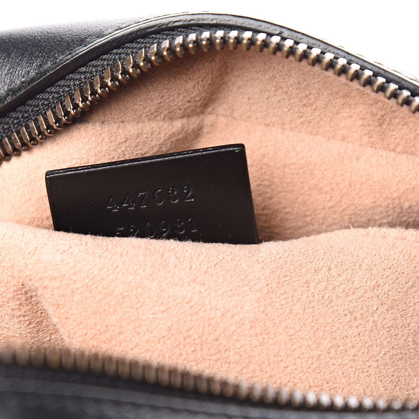 Calfskin Matelasse Small GG Marmont Chain Shoulder Bag Black