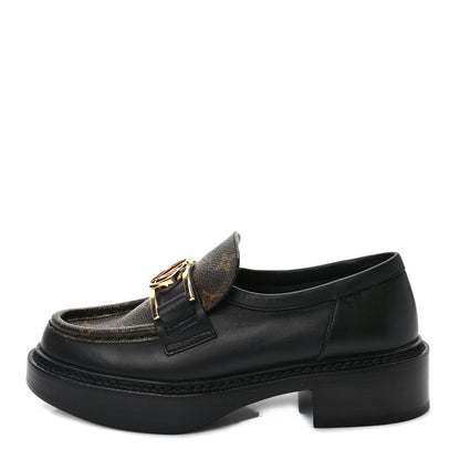 Louis Vuitton Monogram Calfskin Academy Loafers 35.5 Black 1 of 7