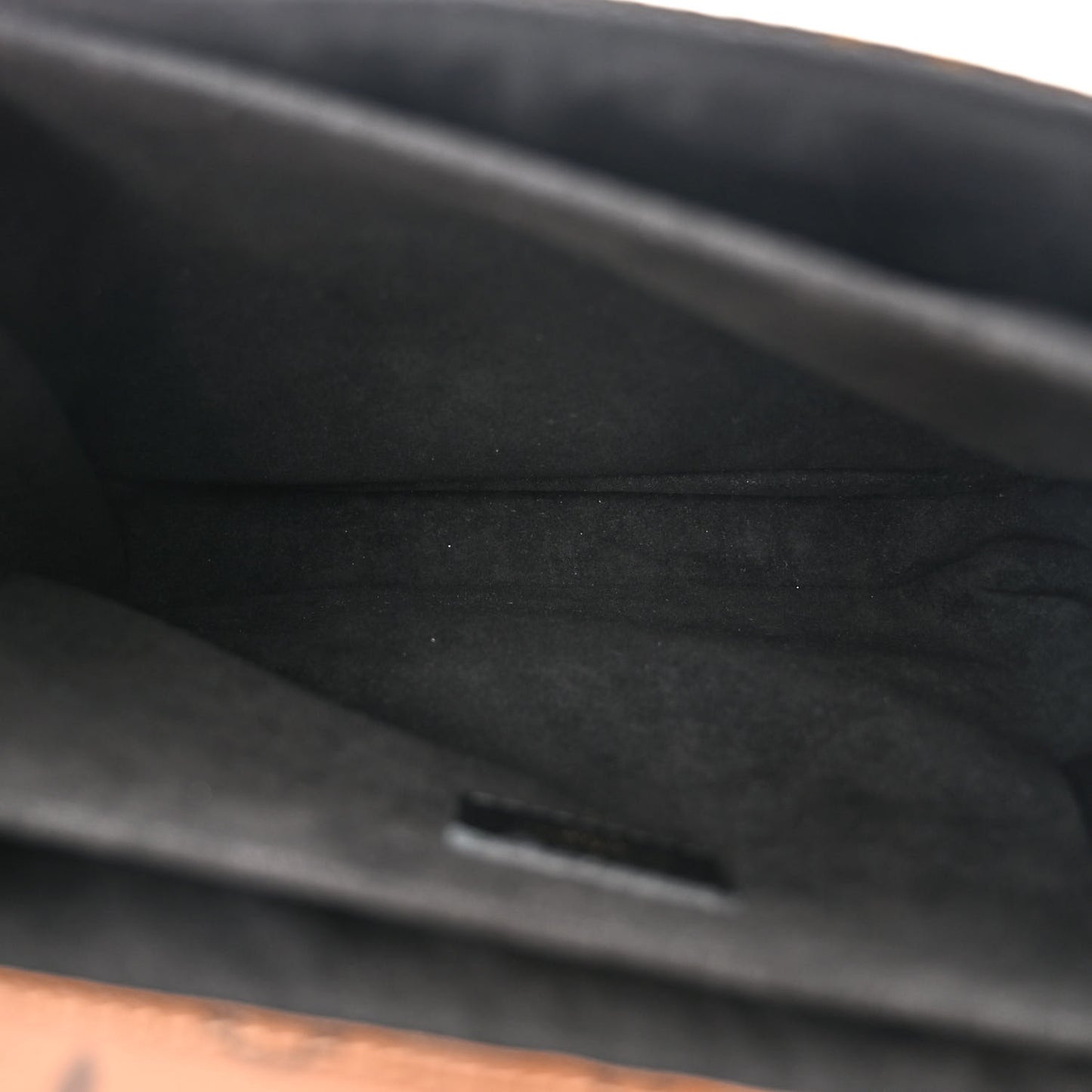 Reverse Monogram Pochette Metis