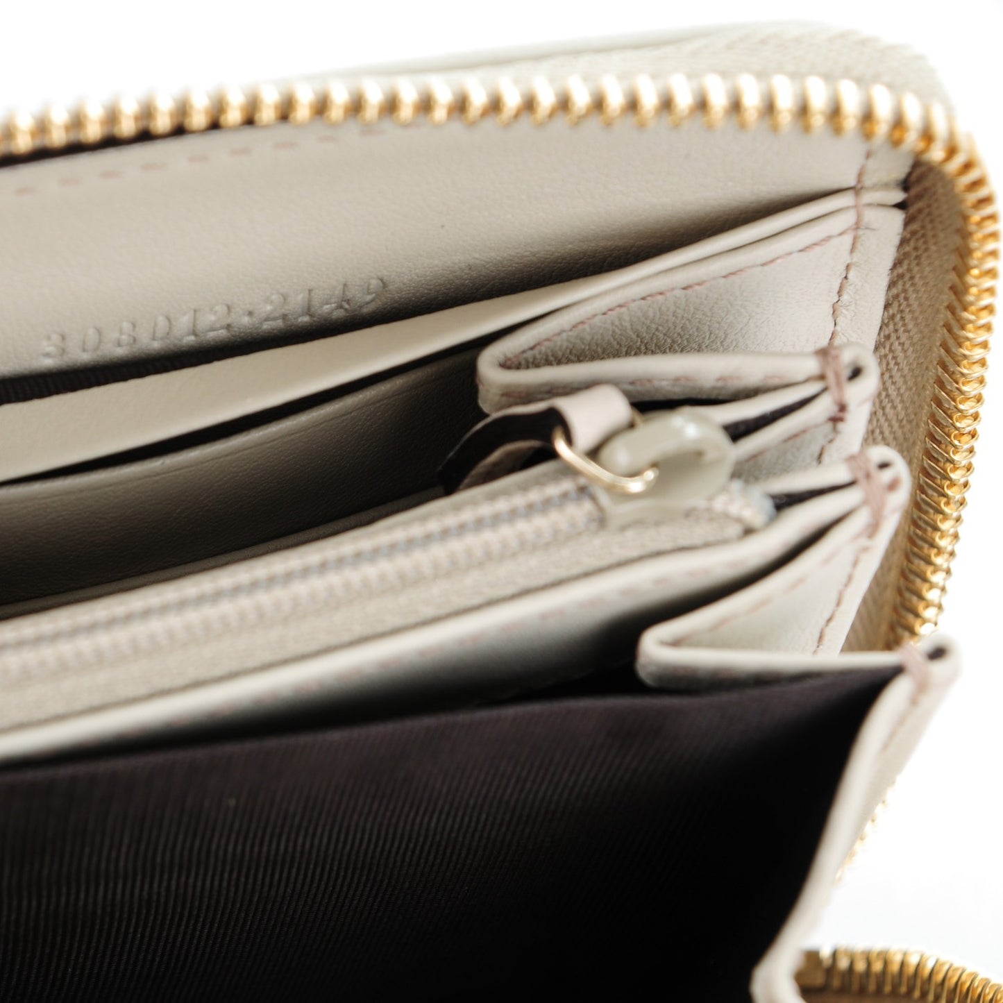 Monogram Margaux Calfskin Sukey Zip Around Wallet Beige Ebony Mystic White