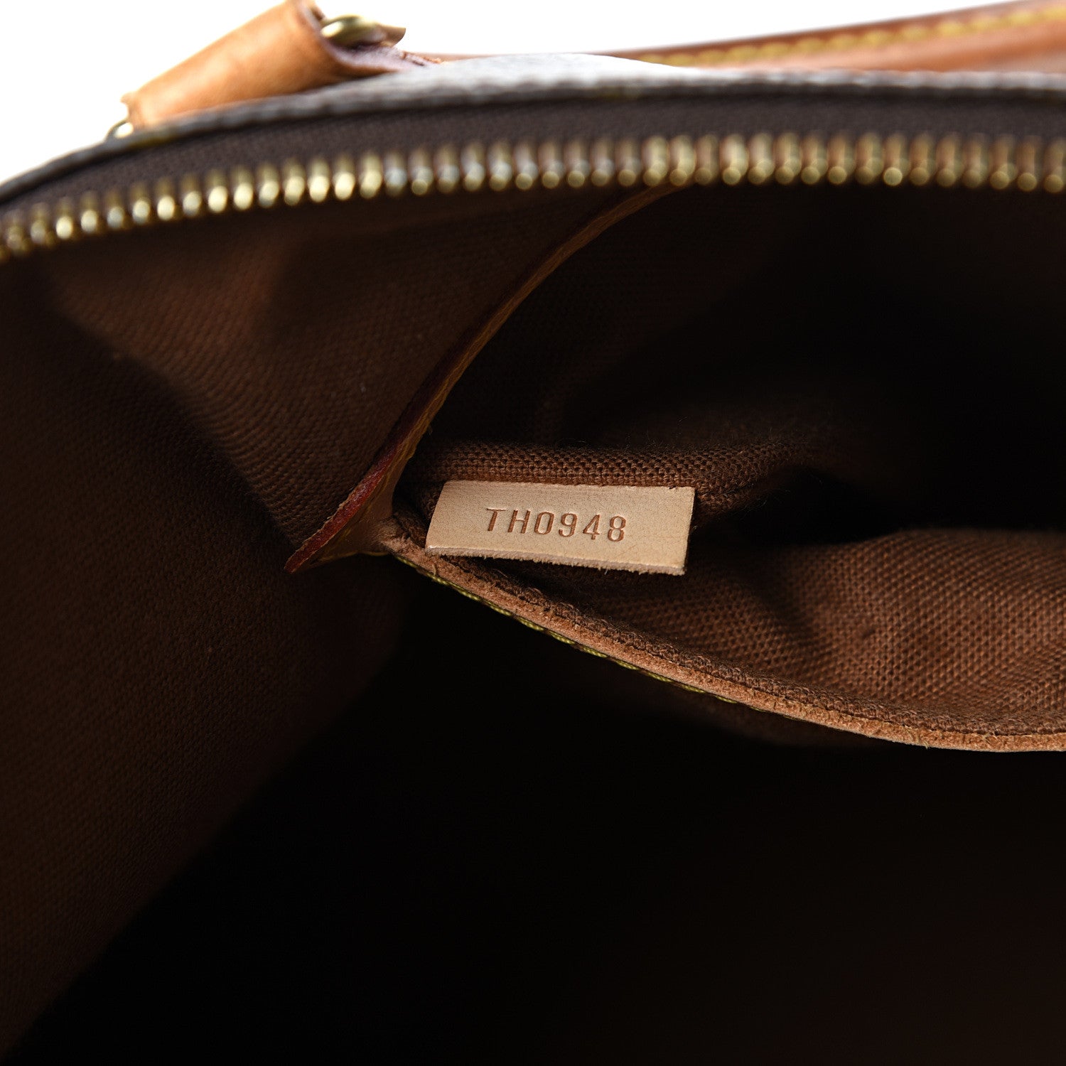 Louis Vuitton Monogram Alma PM 6 of 22