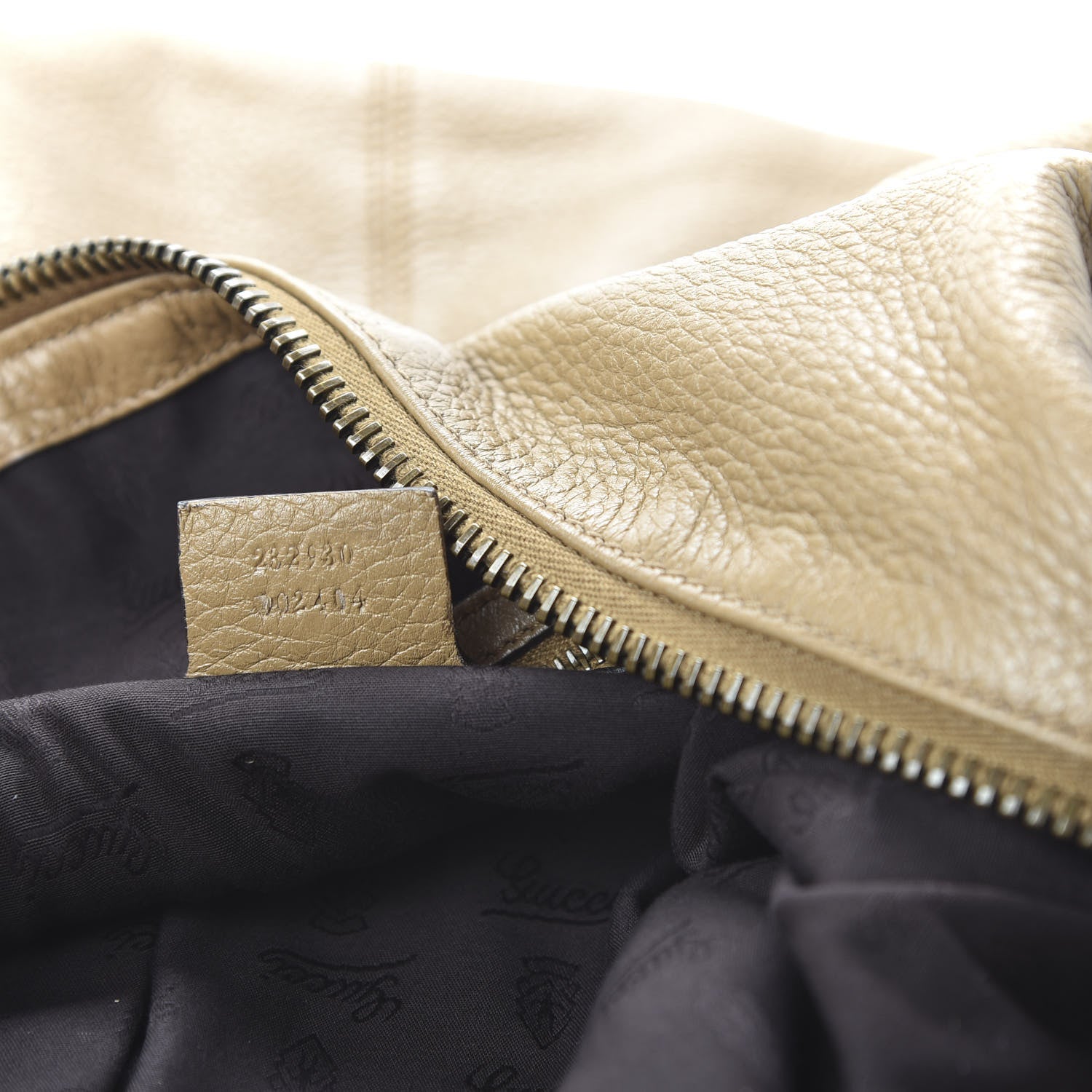 Gucci Pebbled Calfskin Medium Jungle Hobo Beige 9 of 11