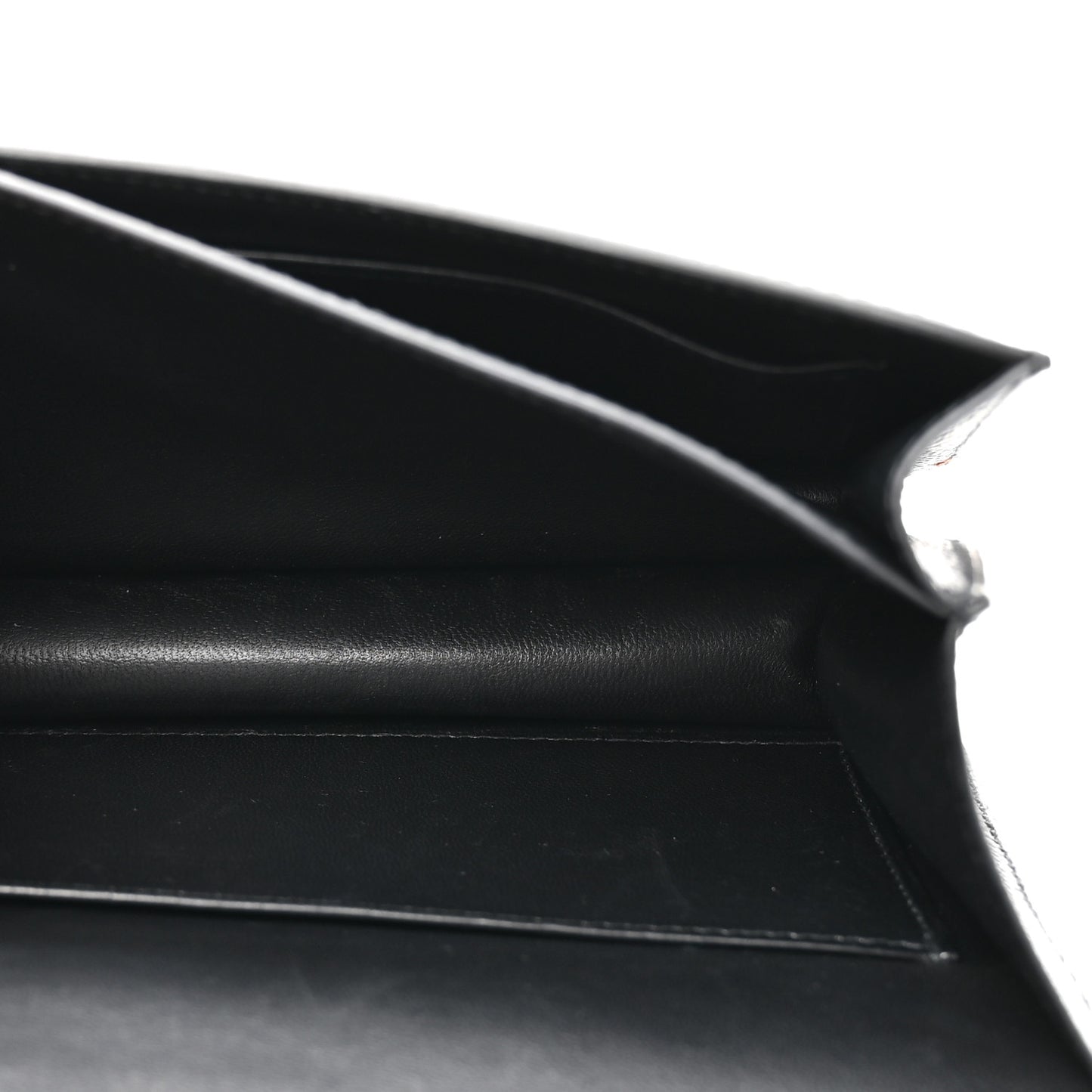 Epsom Constance 18 Black
