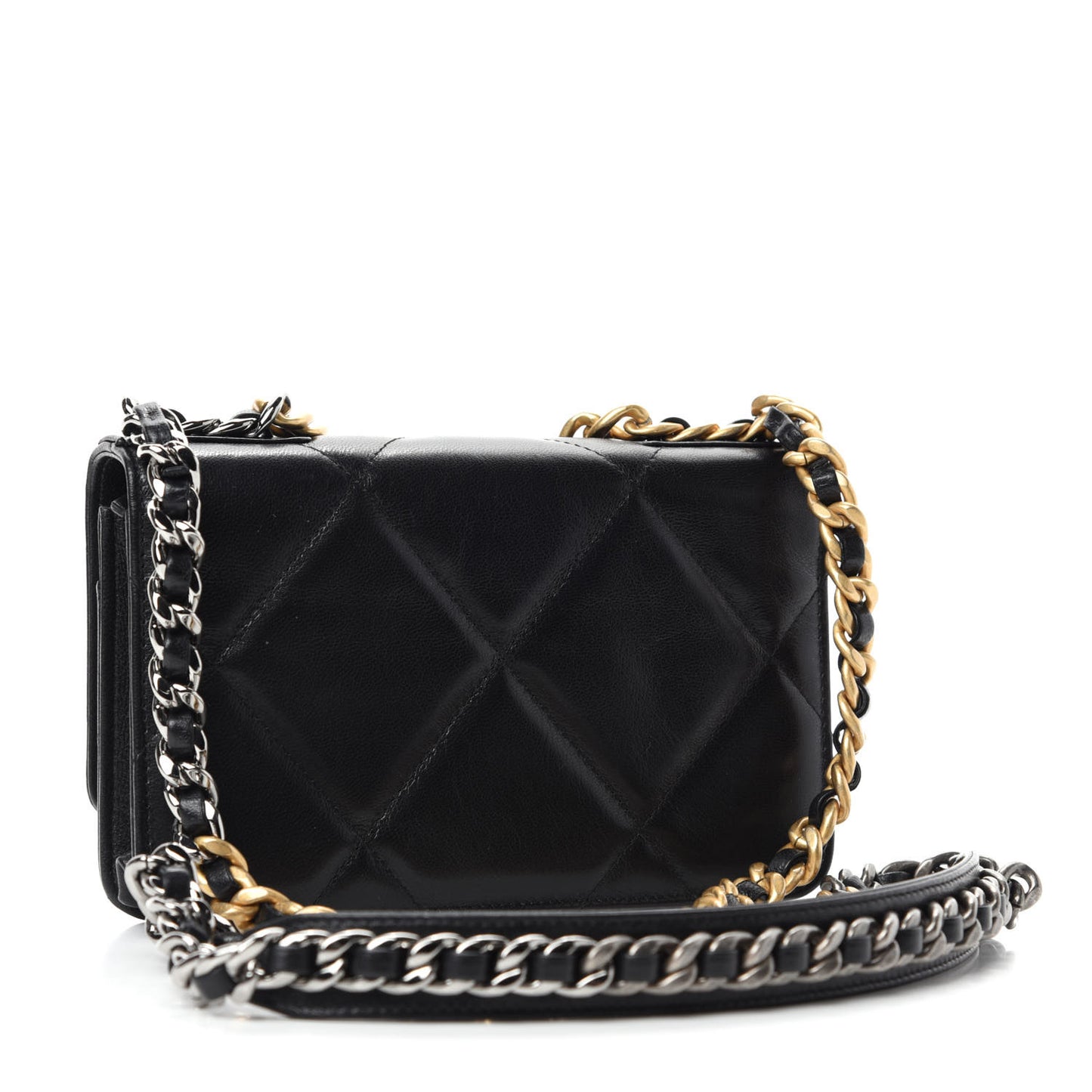 Lambskin Quilted 19 Wallet On Chain WOC Black