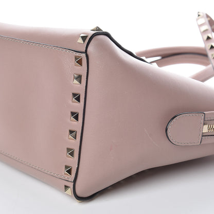Valentino Garavani Vitello Small Rockstud Double Handle Tote Poudre 22 of 26