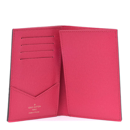 Louis Vuitton Monogram 2017 Christmas Animation Passport Cover 5 of 11