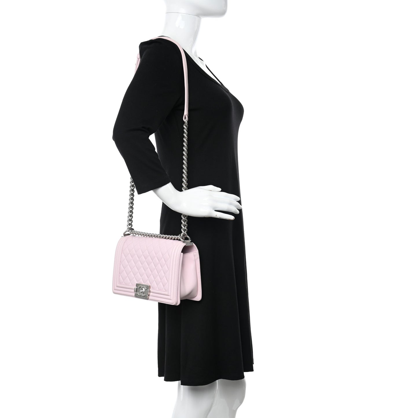 Lambskin Quilted Medium Boy Flap Light Pink