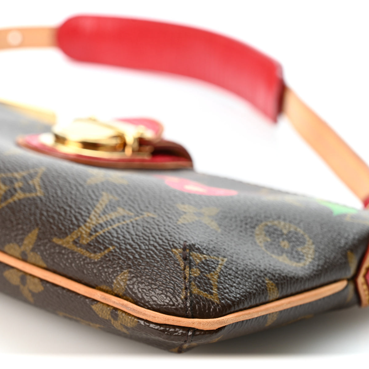 Lizard Monogram Cerises Pochette