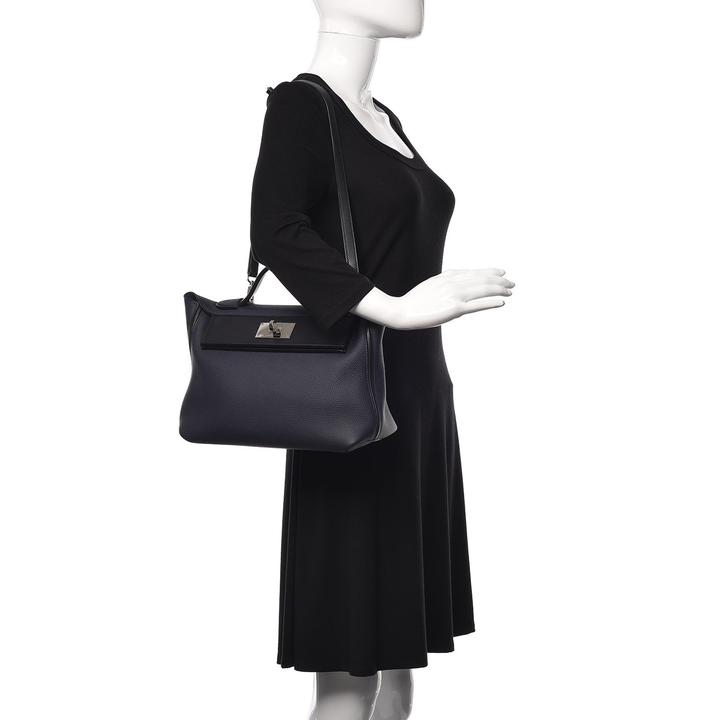 Togo Swift 24/24 29 Bleu Nuit Black