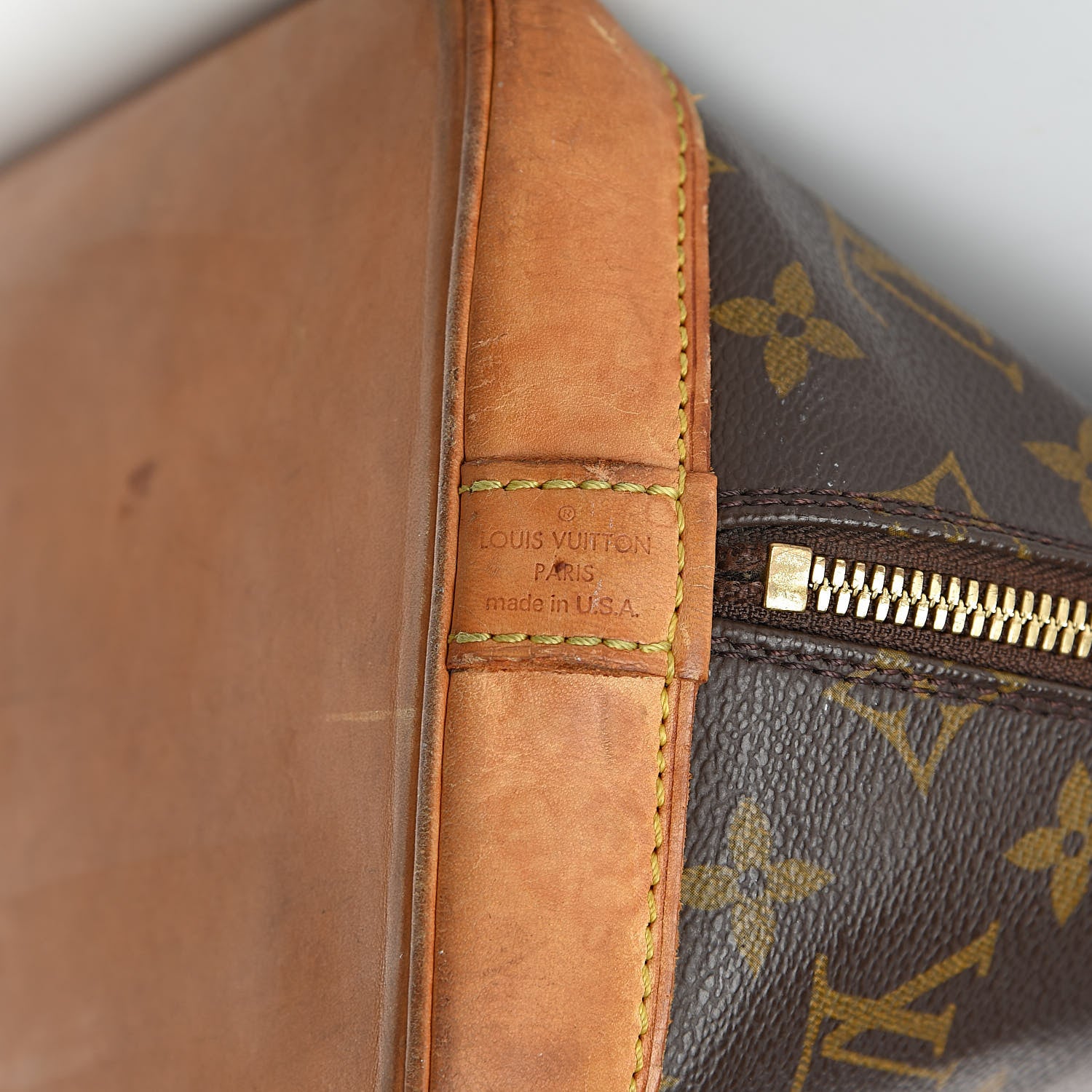 Louis Vuitton Monogram Alma PM 6 of 19