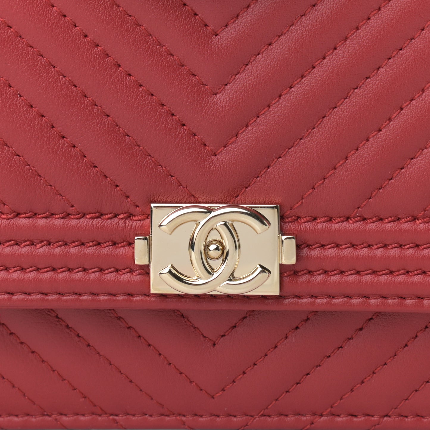 Lambskin Chevron Quilted Boy Wallet On Chain WOC Red