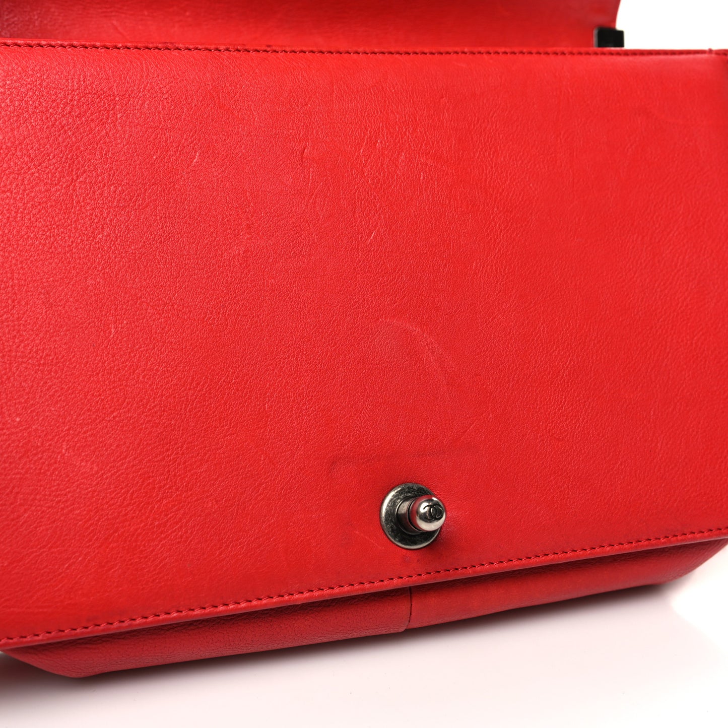 Calfskin Double Stitch New Medium Boy Flap Red