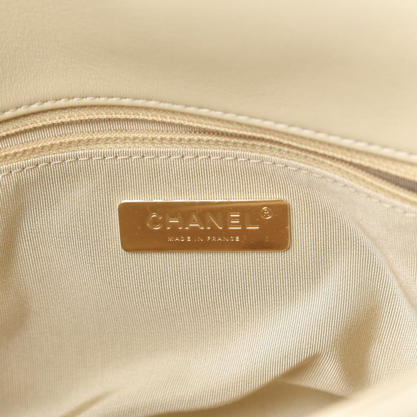 Lambskin Quilted Medium 19 Flap Beige