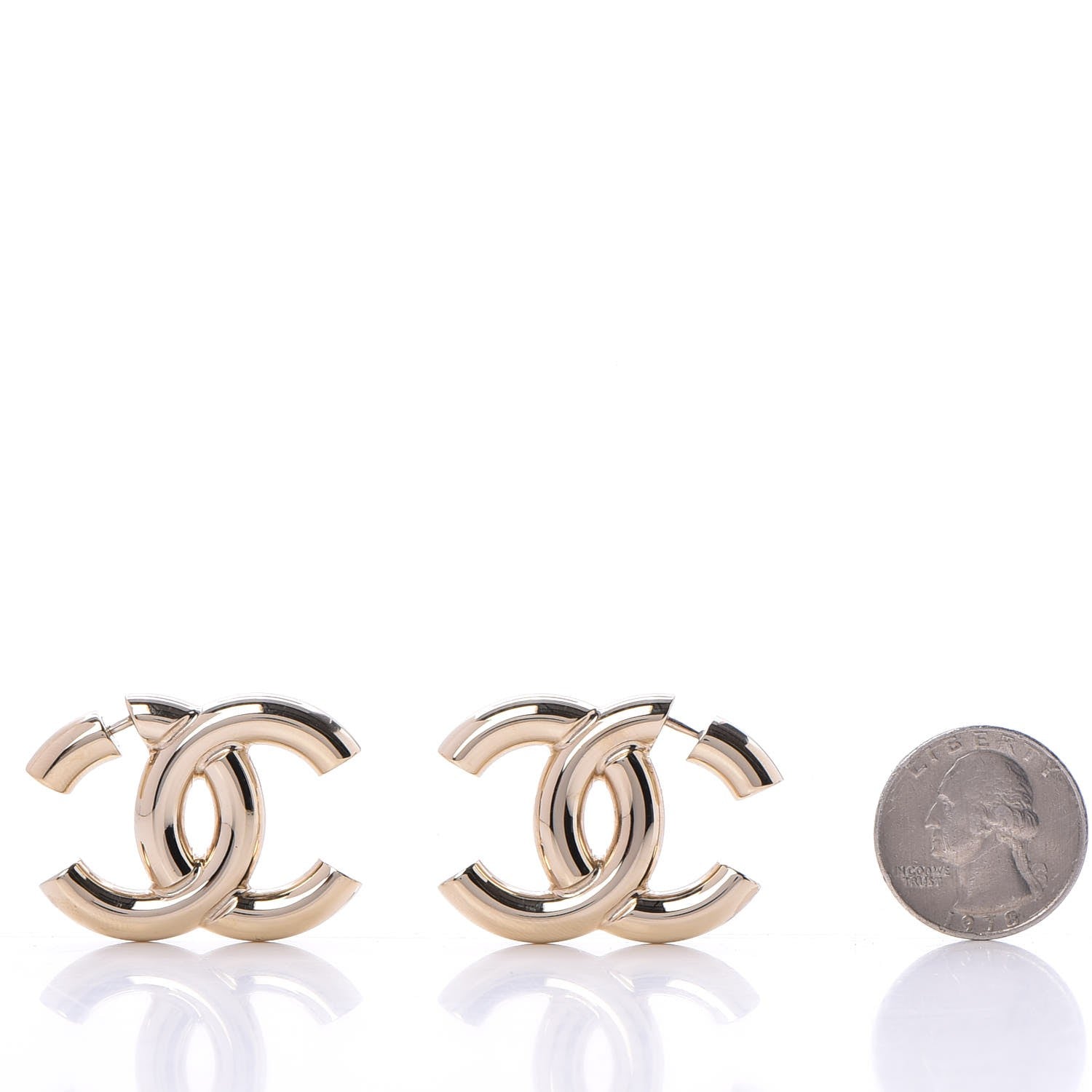 Chanel Metal Large CC Earrings Light Gold 2 of 5