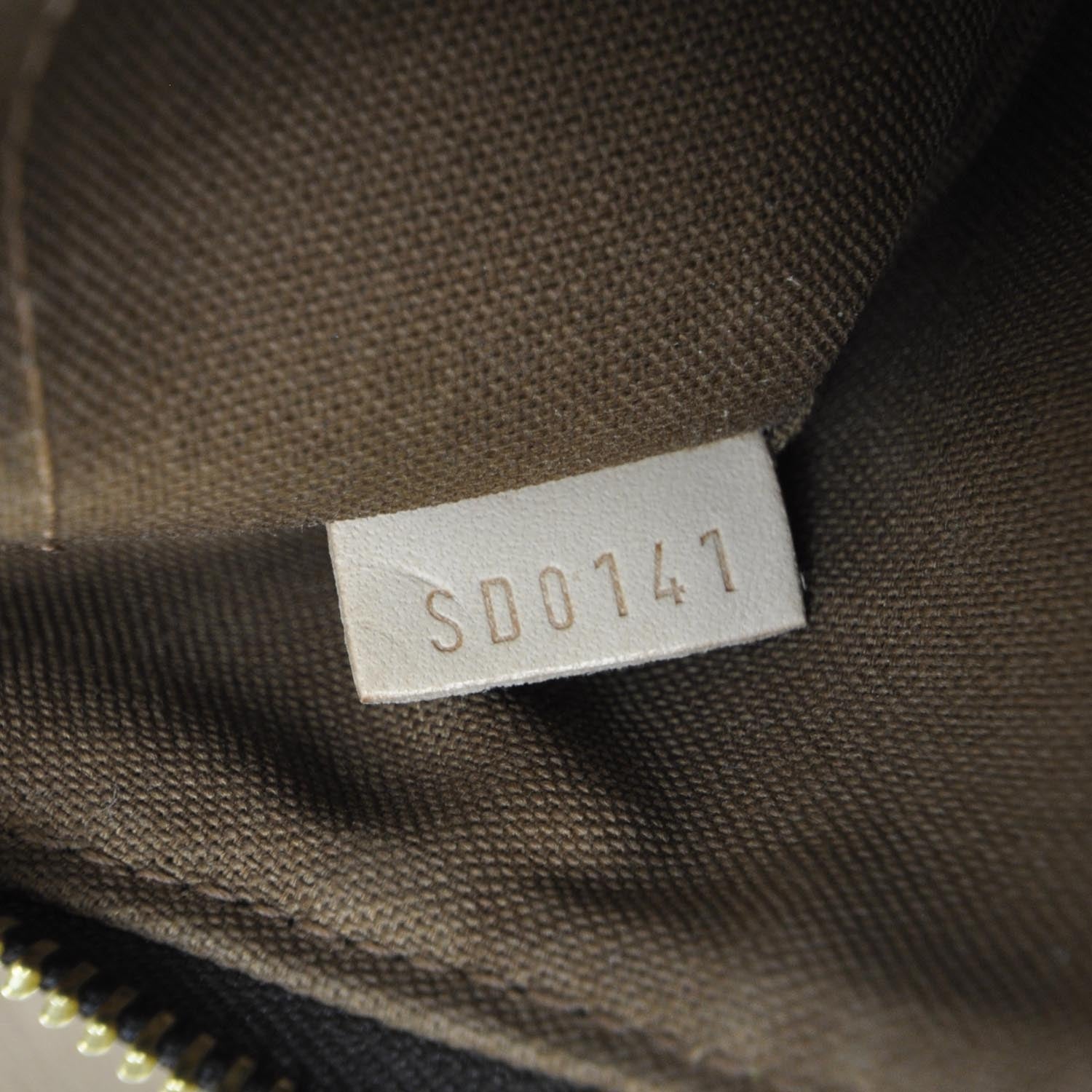 Louis Vuitton Monogram Thames PM 8 of 8