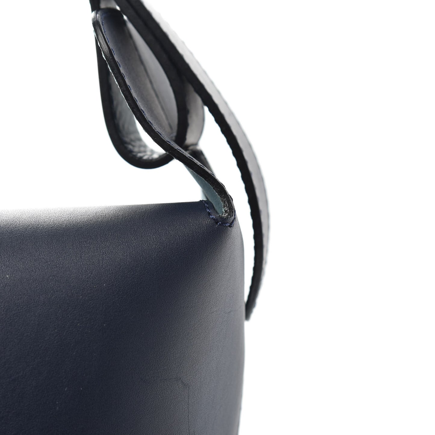 Supple Calfskin Medium Bucket Mid Indigo