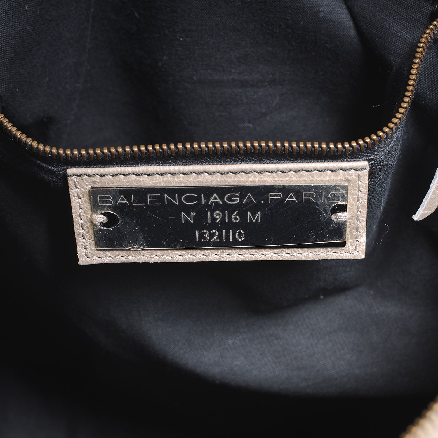 Balenciaga Agneau Work Papyrus 6 of 10