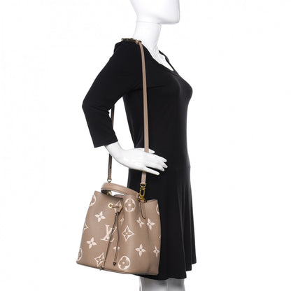 Louis Vuitton Empreinte Monogram Giant Neonoe MM Tourterelle Creme 2 of 9